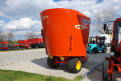 SEKO-VMS-130-kevero-kiosztu-kocsi-2023-4